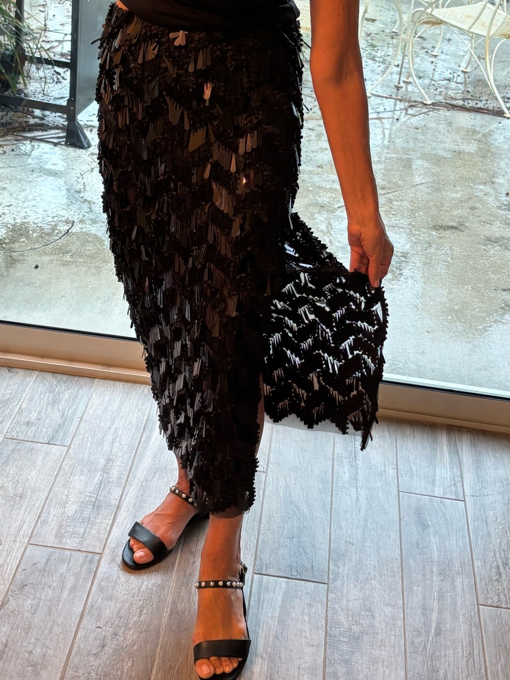 ZARA Black Sequin Fringe Pencil Skirt.L/M